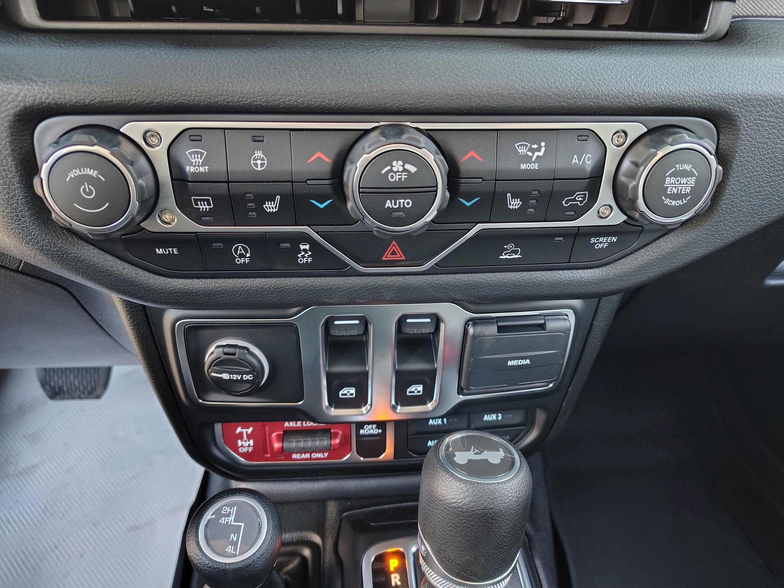 2026 Jeep Wrangler 2-Door Willys - Photo 29