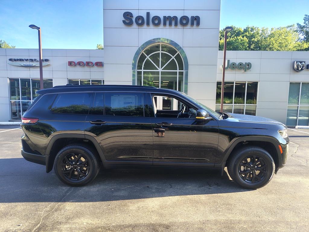 New 2026 Jeep Grand Cherokee L LAREDO ALTITUDE 4X4 Sport Utility