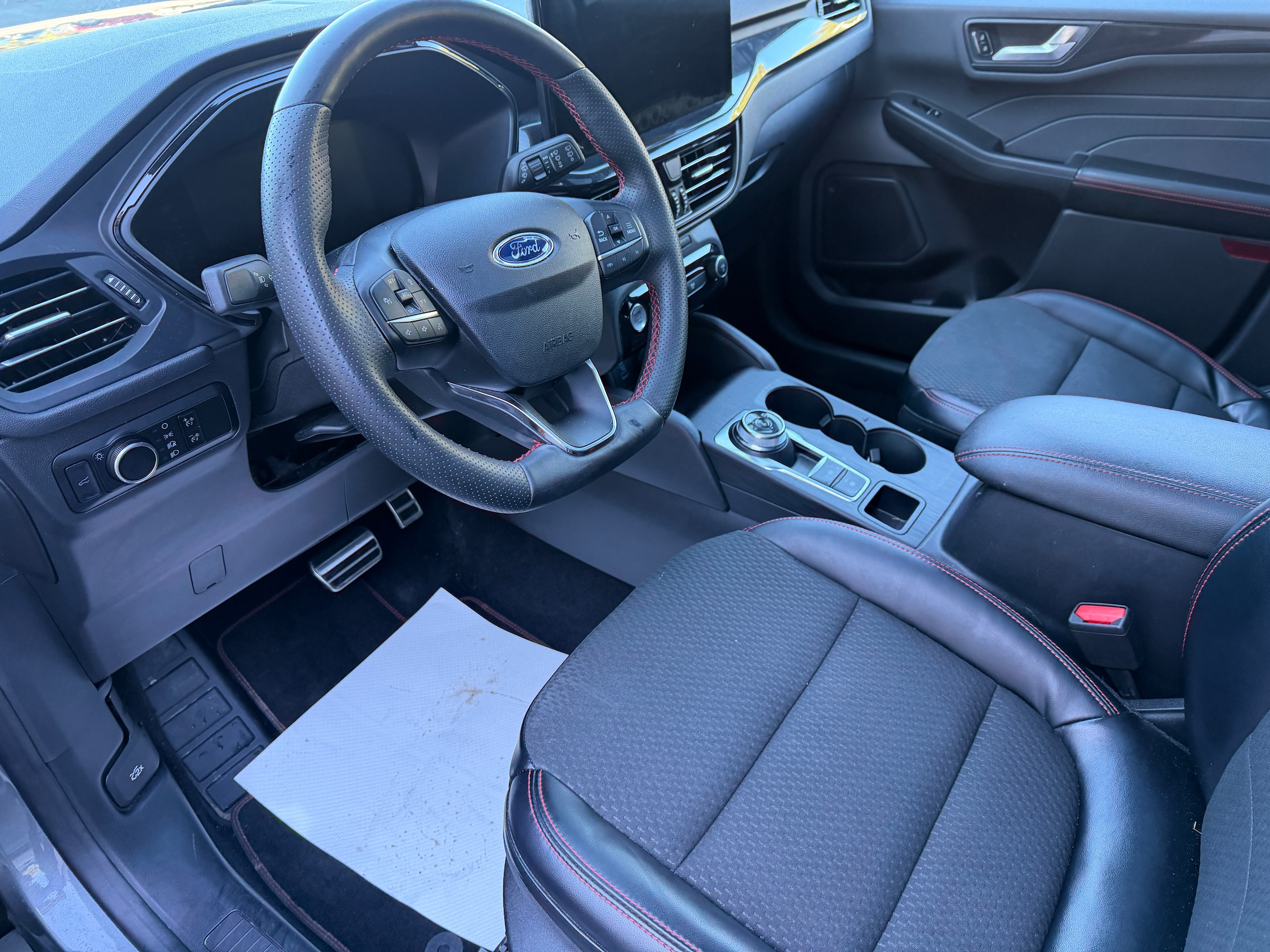 2023 Ford Escape ST-Line - Photo 24