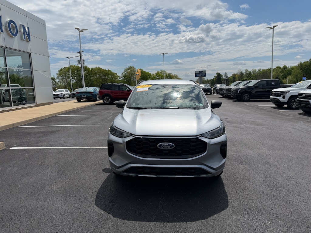 Certified 2024 Ford Escape ST-Line ST-Line AWD