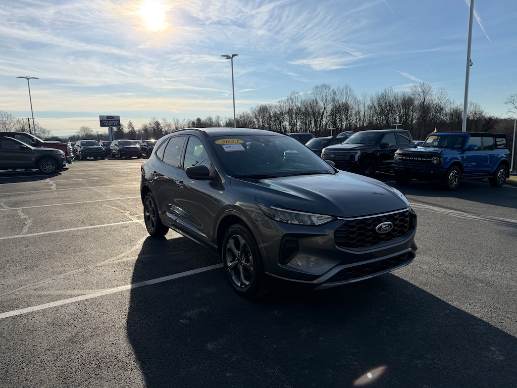Certified 2023 Ford Escape ST-Line ST-Line AWD