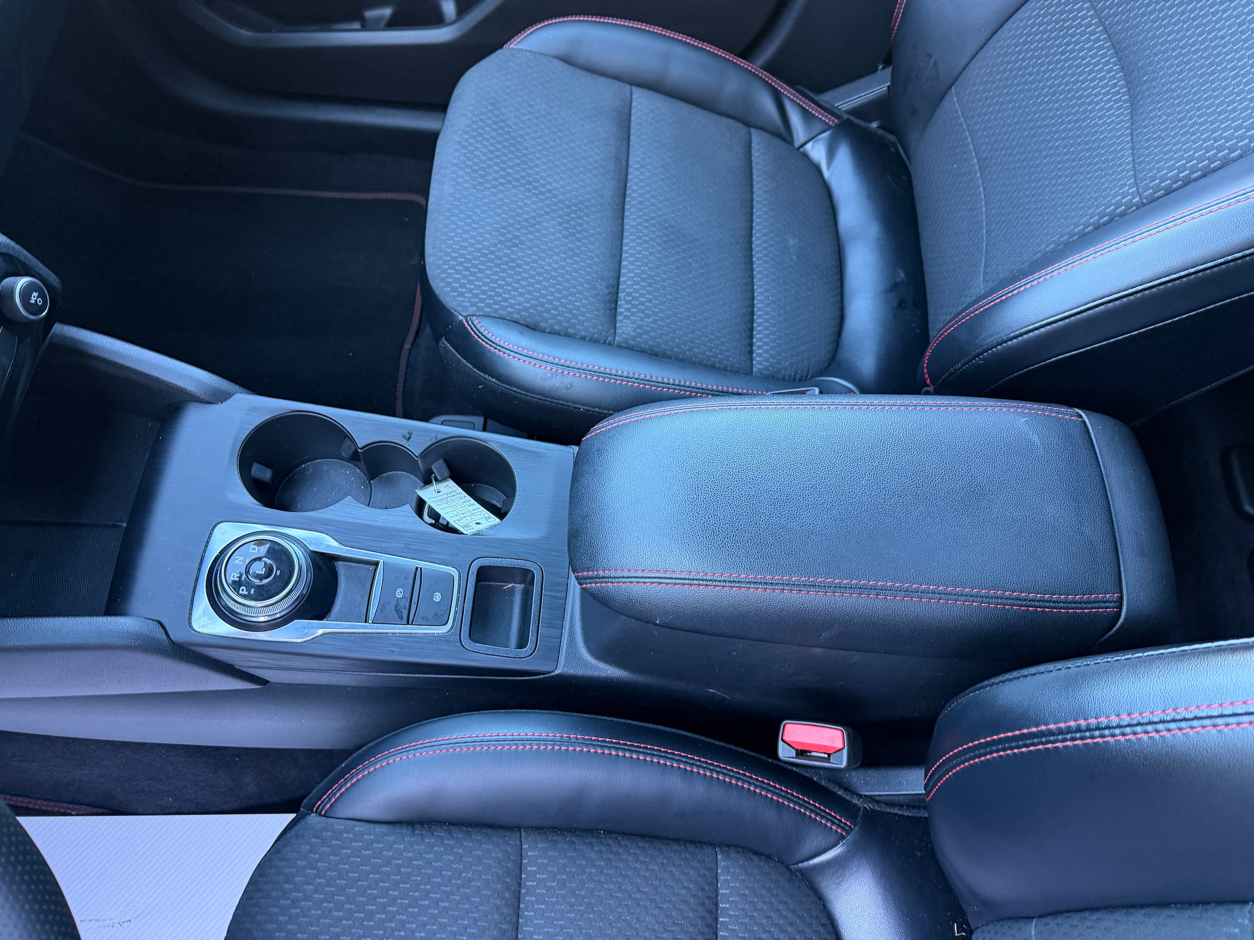 2023 Ford Escape ST-Line - Photo 25