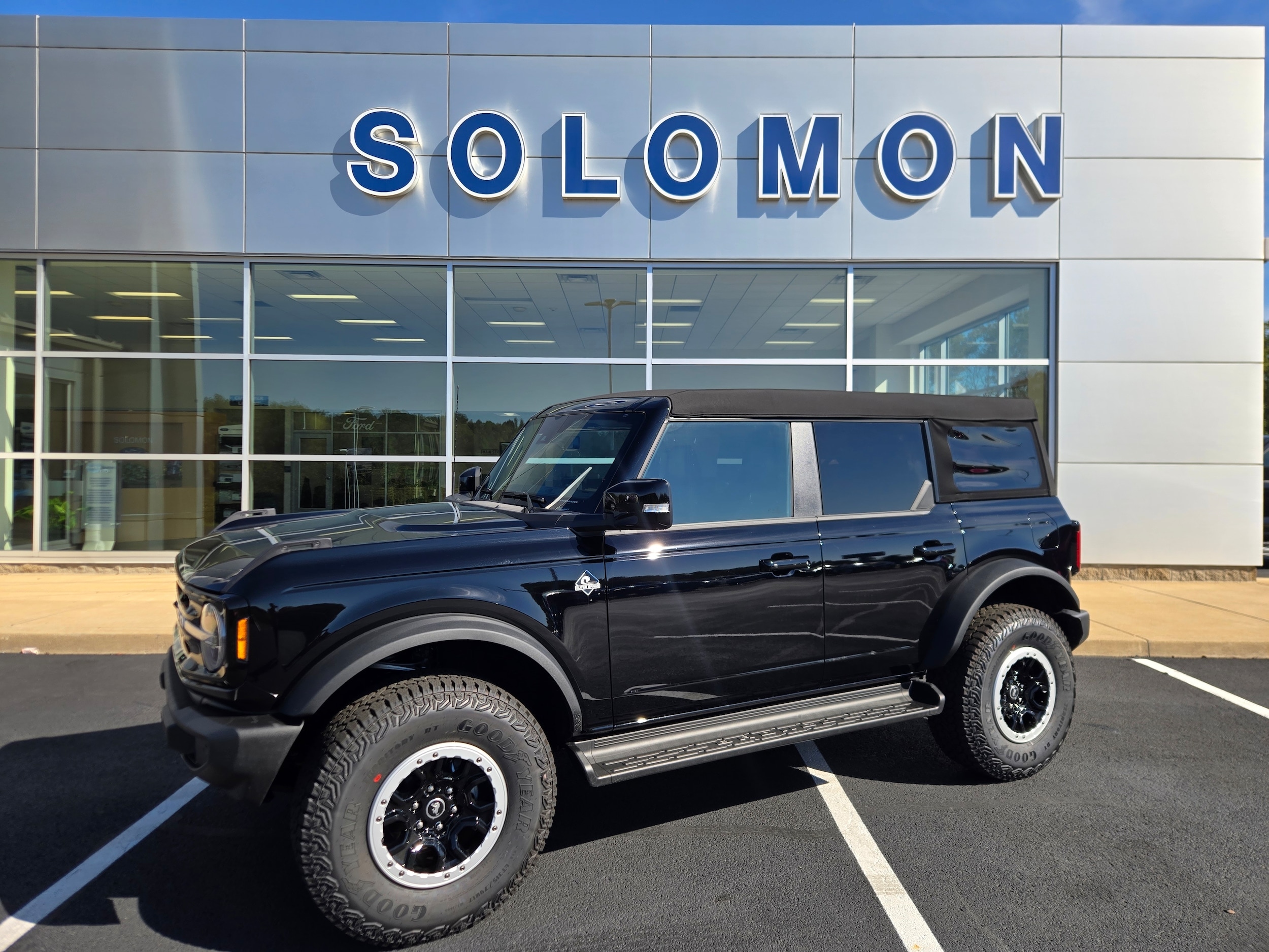 2025 Ford Bronco 4-Door