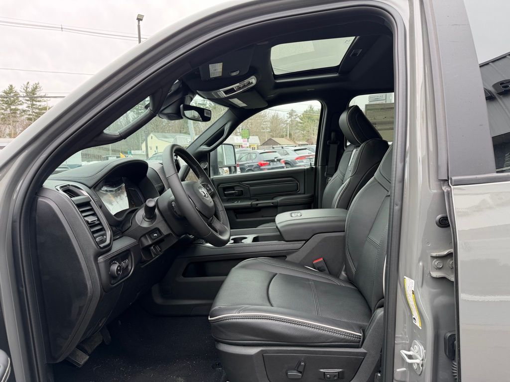 2026 RAM 2500 Rebel - Photo 9