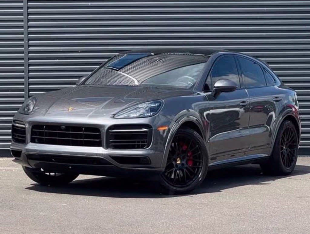 2023 Porsche Cayenne Coupe