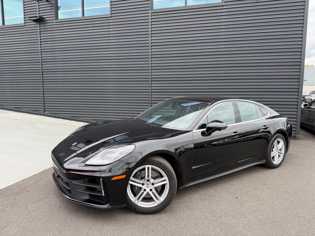 2025 Porsche Panamera