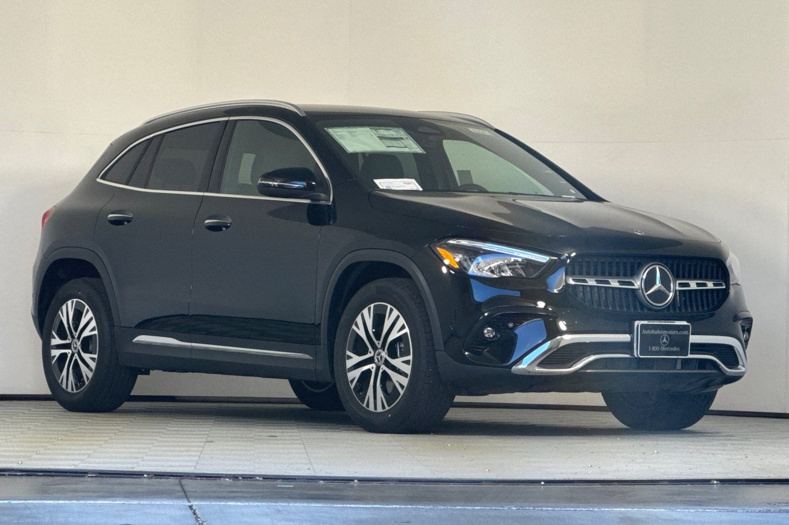 2025 Mercedes-Benz GLA GLA250 - Photo 6