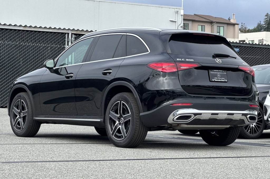 New 2027 Mercedes-Benz GLC 300 4MATIC SUV