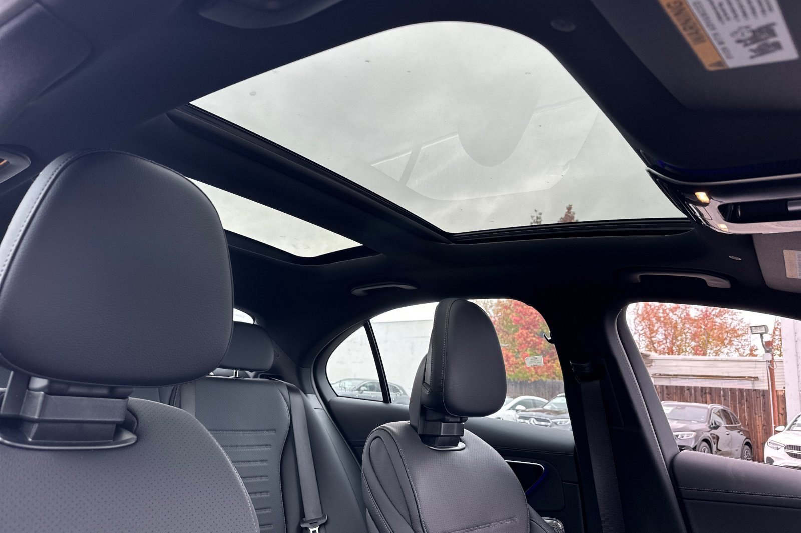 2025 Mercedes-Benz C-Class Sedan C 300 - Photo 15