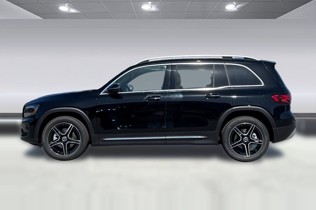 New 2026 Mercedes-Benz GLB 250 SUV