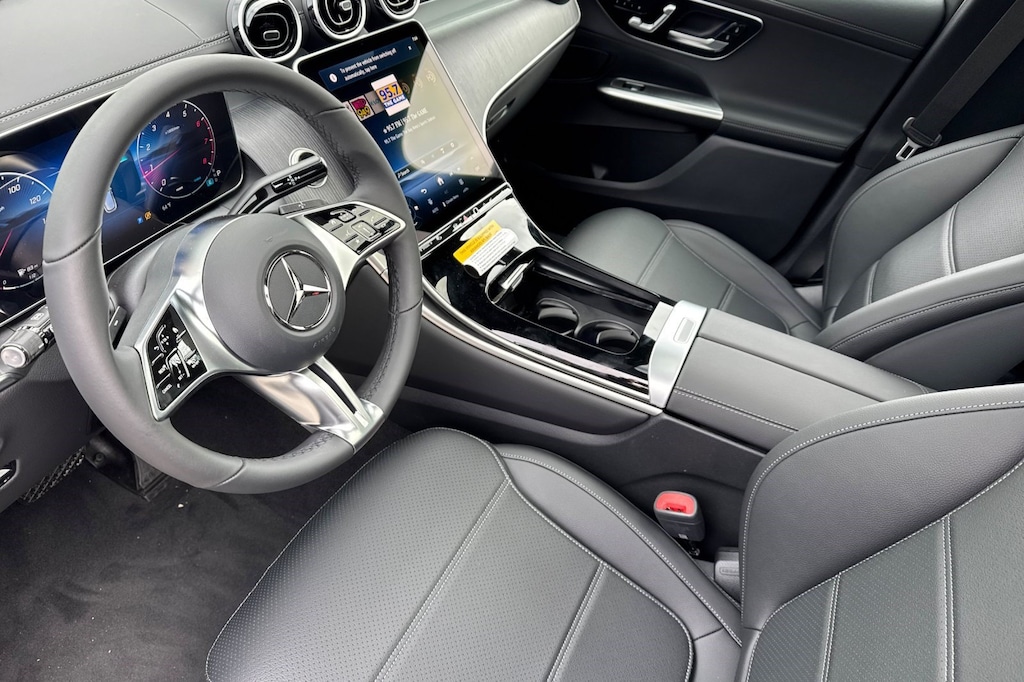 New 2027 Mercedes-Benz GLC 300 4MATIC SUV