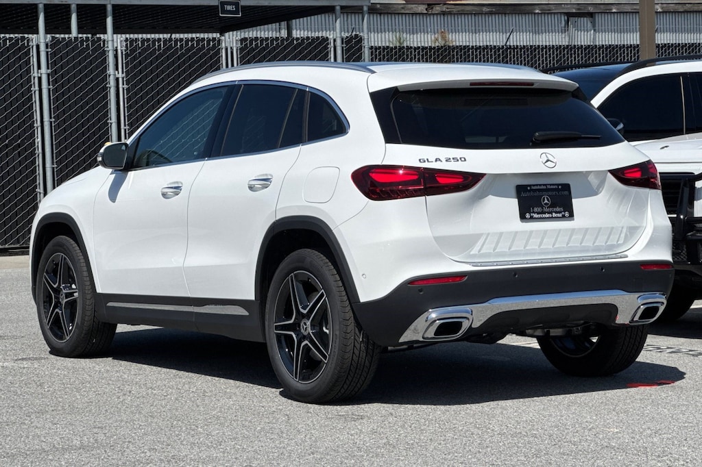 New 2026 Mercedes-Benz GLA 250 SUV