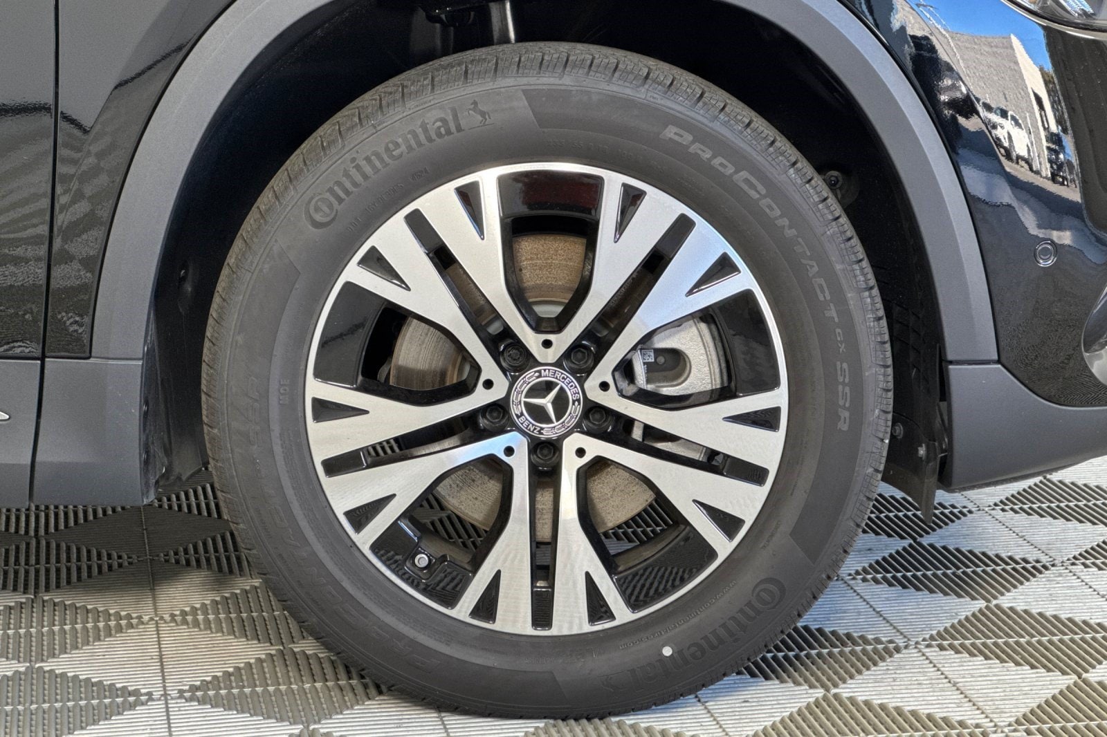 2025 Mercedes-Benz GLA GLA250 - Photo 11