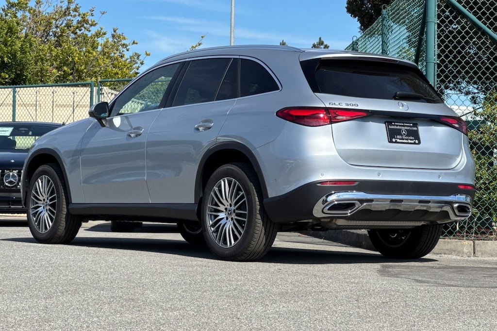 New 2027 Mercedes-Benz GLC 300 Base SUV