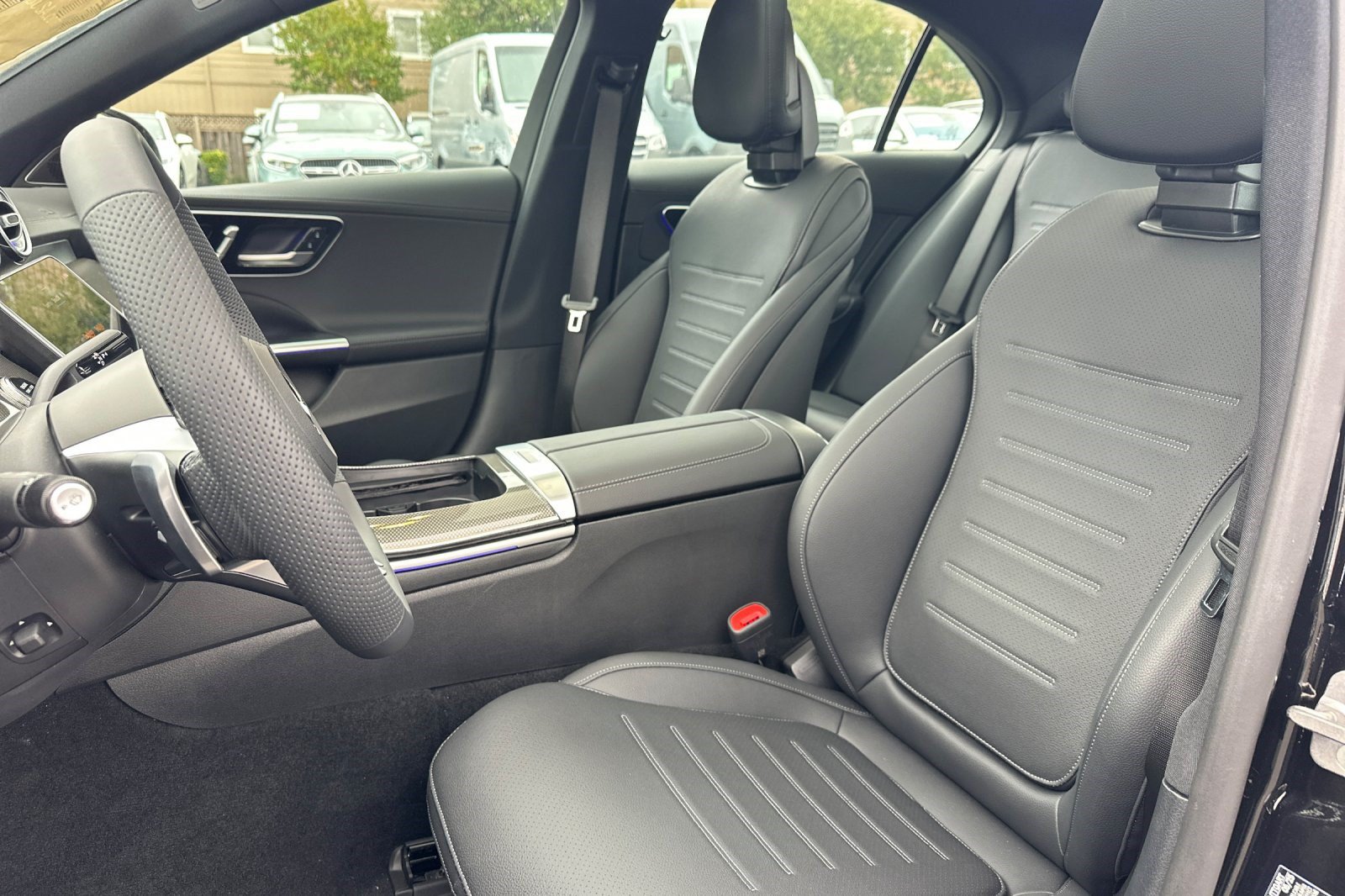 2025 Mercedes-Benz C-Class Sedan C 300 - Photo 20