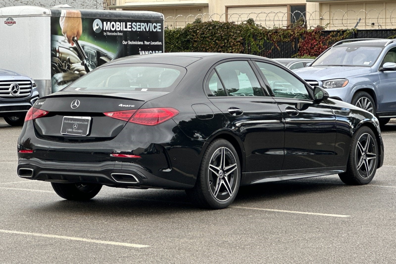 2025 Mercedes-Benz C-Class Sedan C 300 - Photo 9