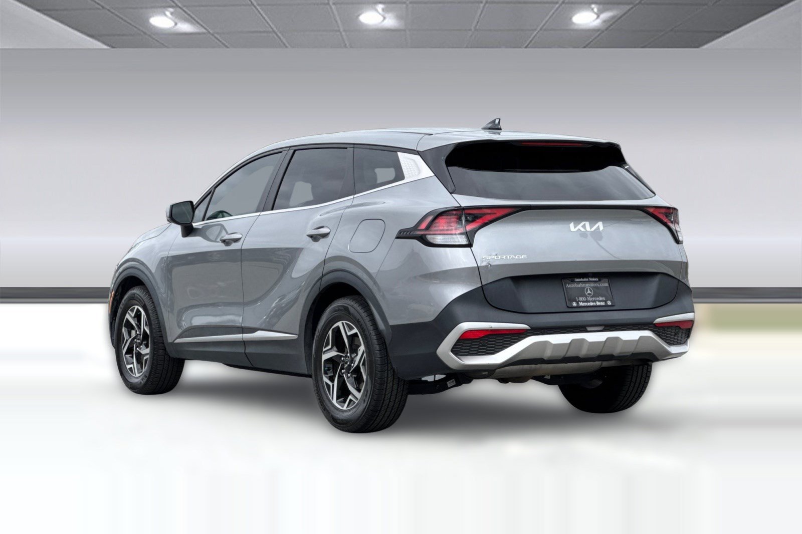 Used 2023 Kia Sportage LX SUV
