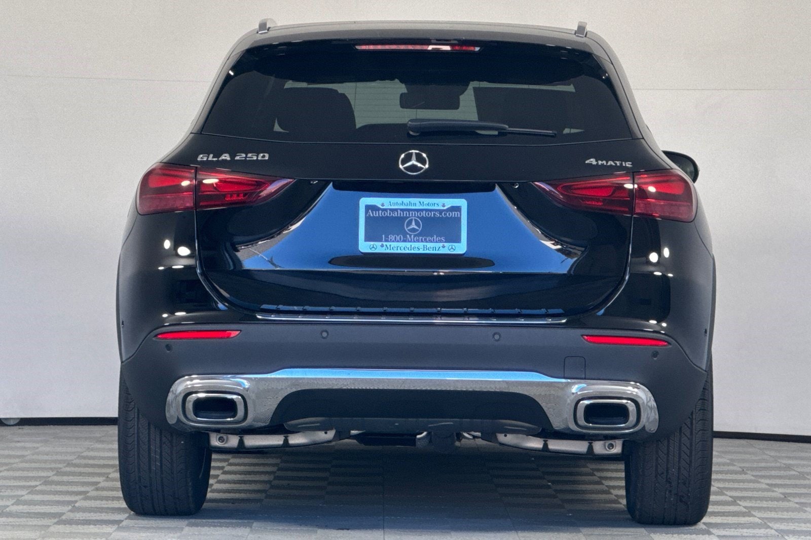 2025 Mercedes-Benz GLA GLA250 - Photo 9