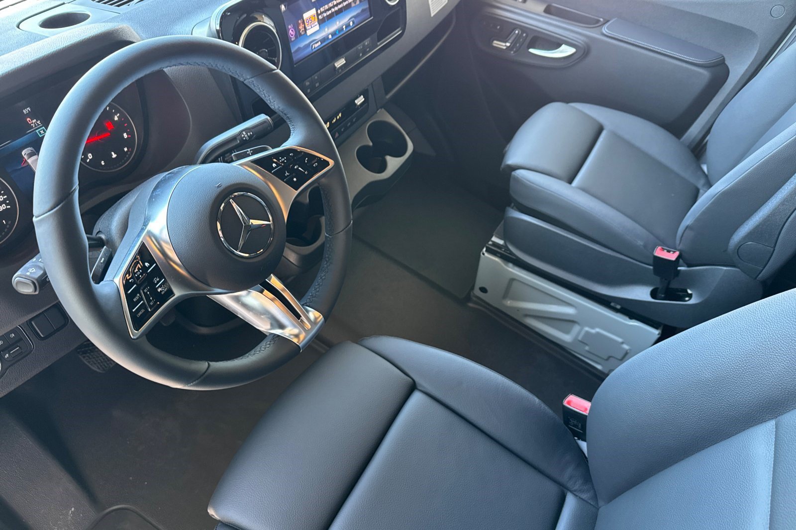 New 2026 Mercedes-Benz Sprinter 2500 Standard Roof 4-Cyl Diesel HO Van Cargo Van
