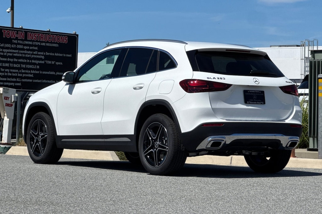 New 2026 Mercedes-Benz GLA 250 4MATIC SUV