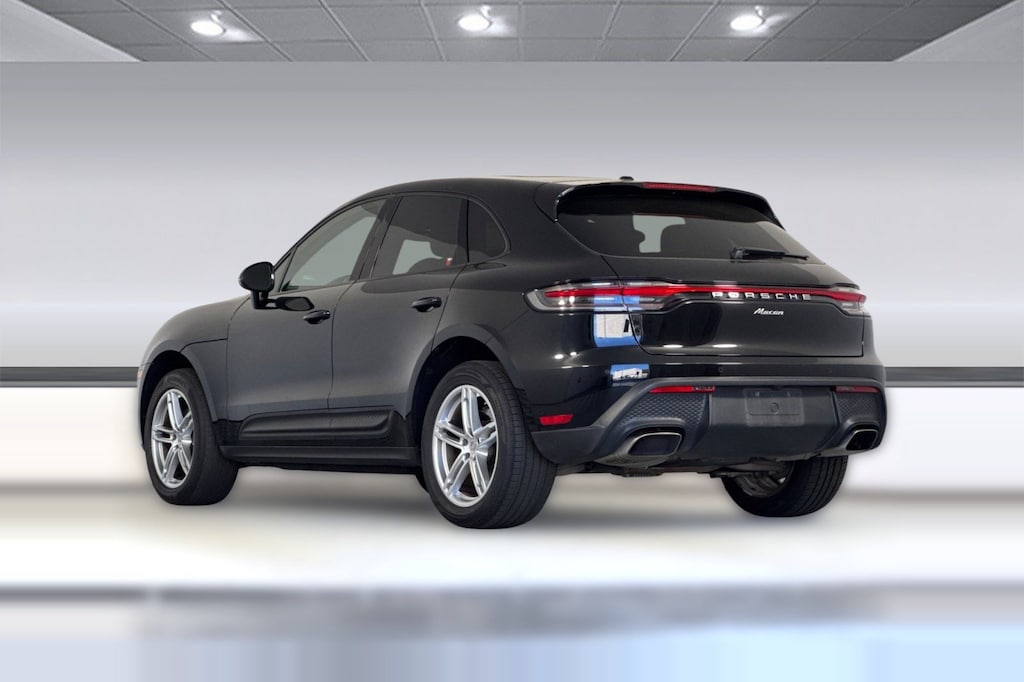 Used 2024 Porsche Macan SUV