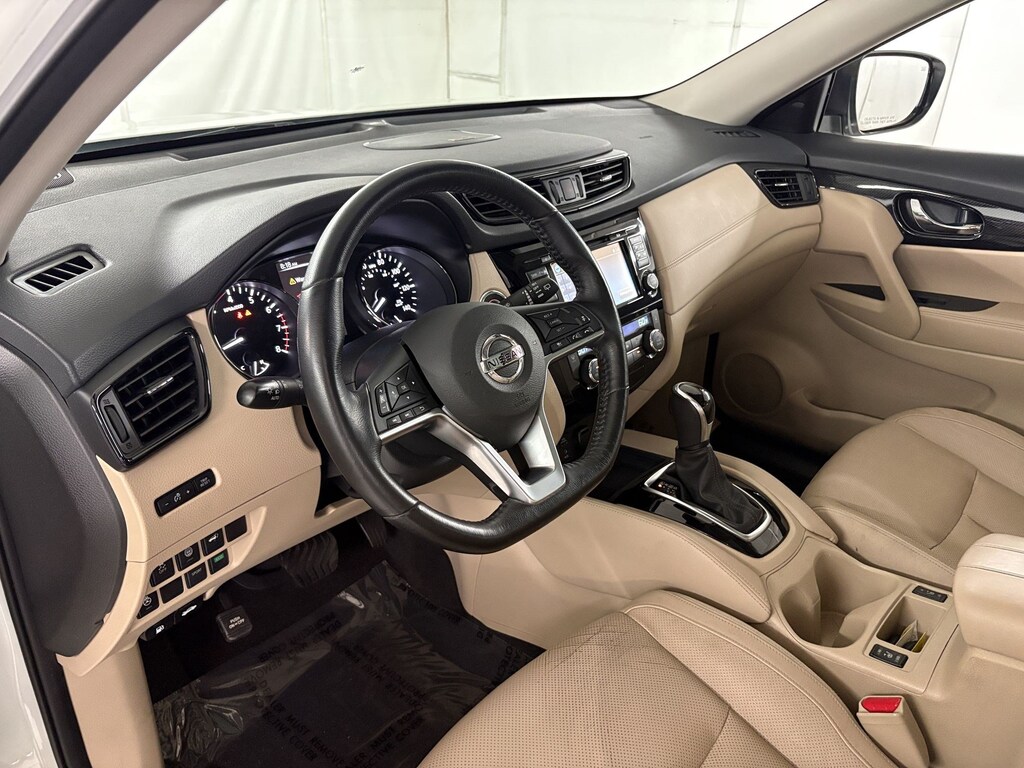Used 2017 Nissan Rogue SL SUV