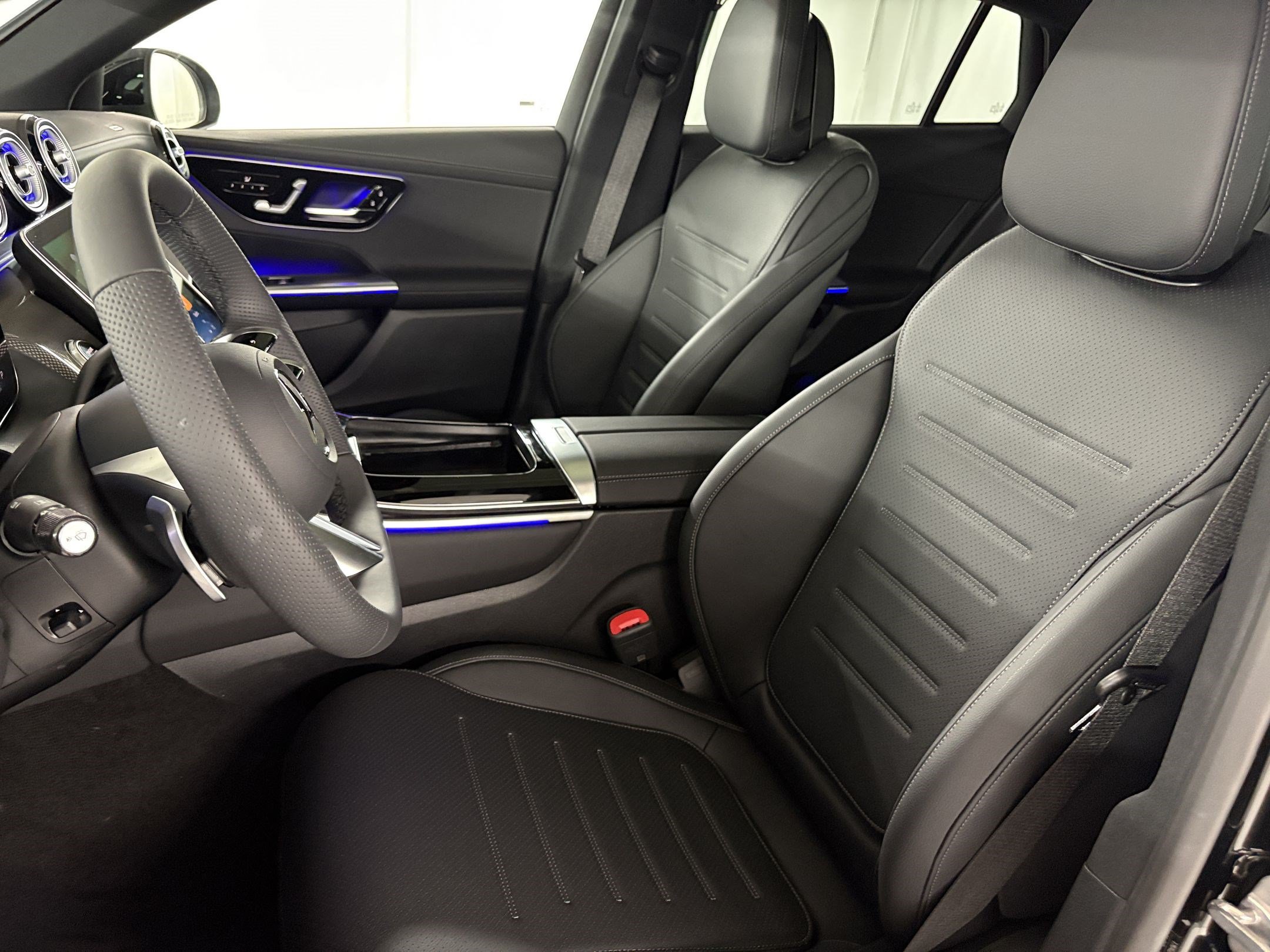 New 2027 Mercedes-Benz GLC 300 4MATIC SUV
