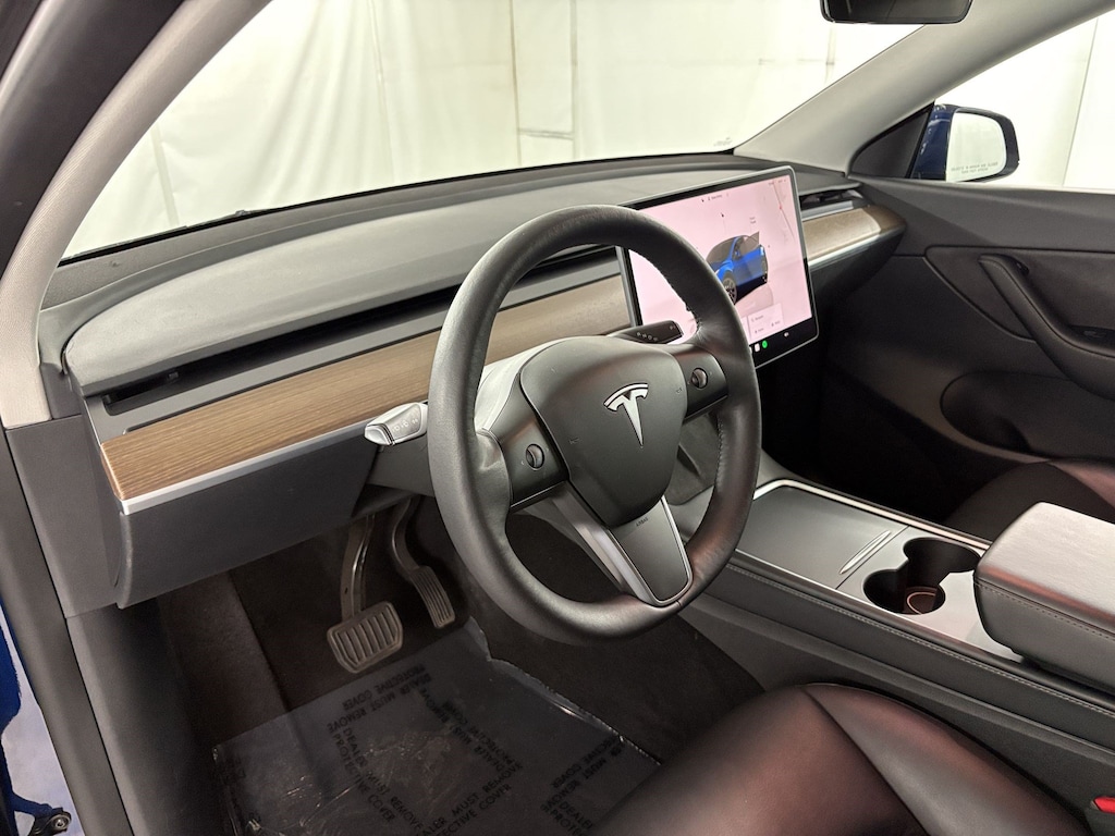 Used 2022 Tesla Model Y Long Range SUV