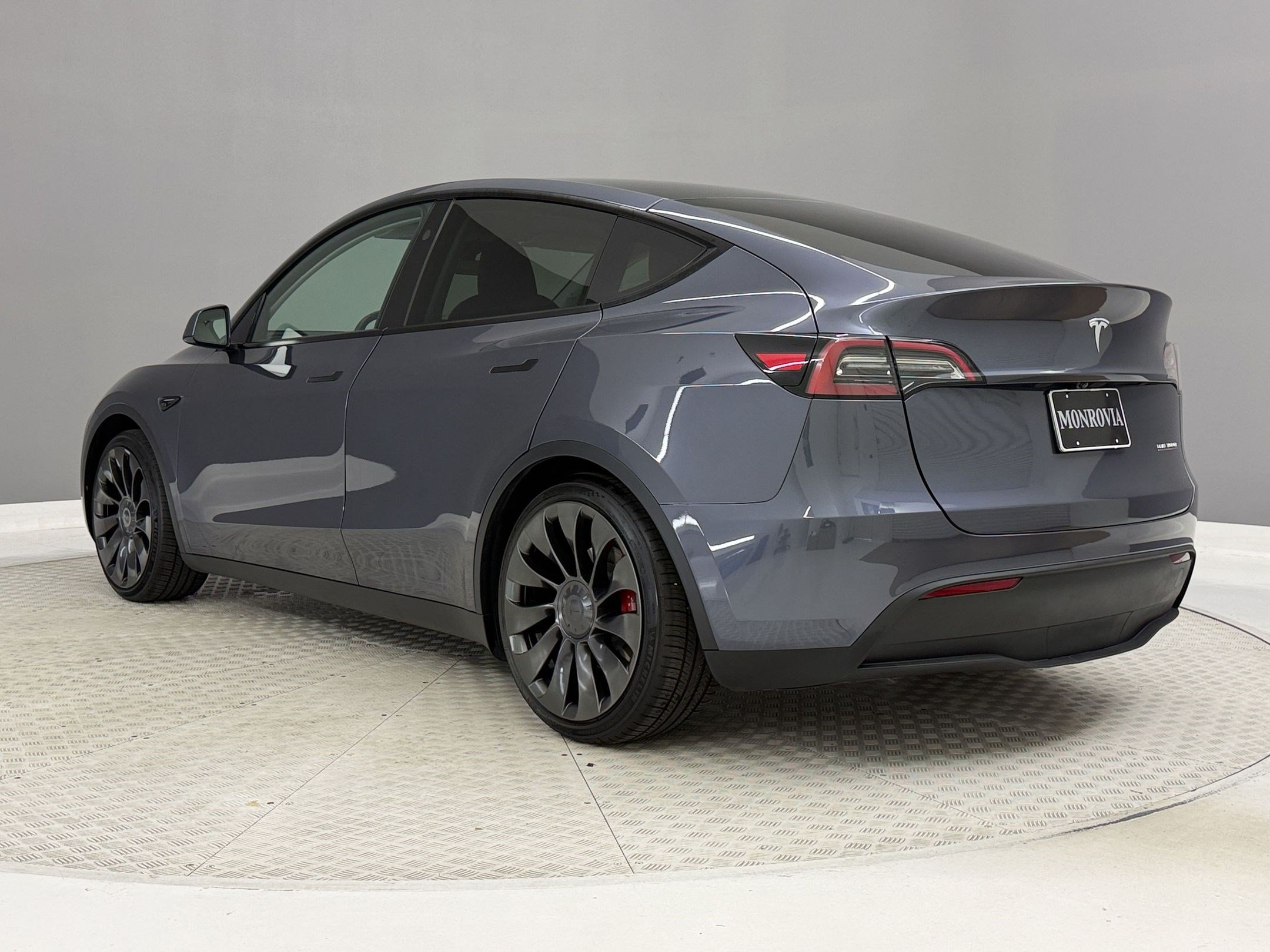 Used 2023 Tesla Model Y Performance SUV