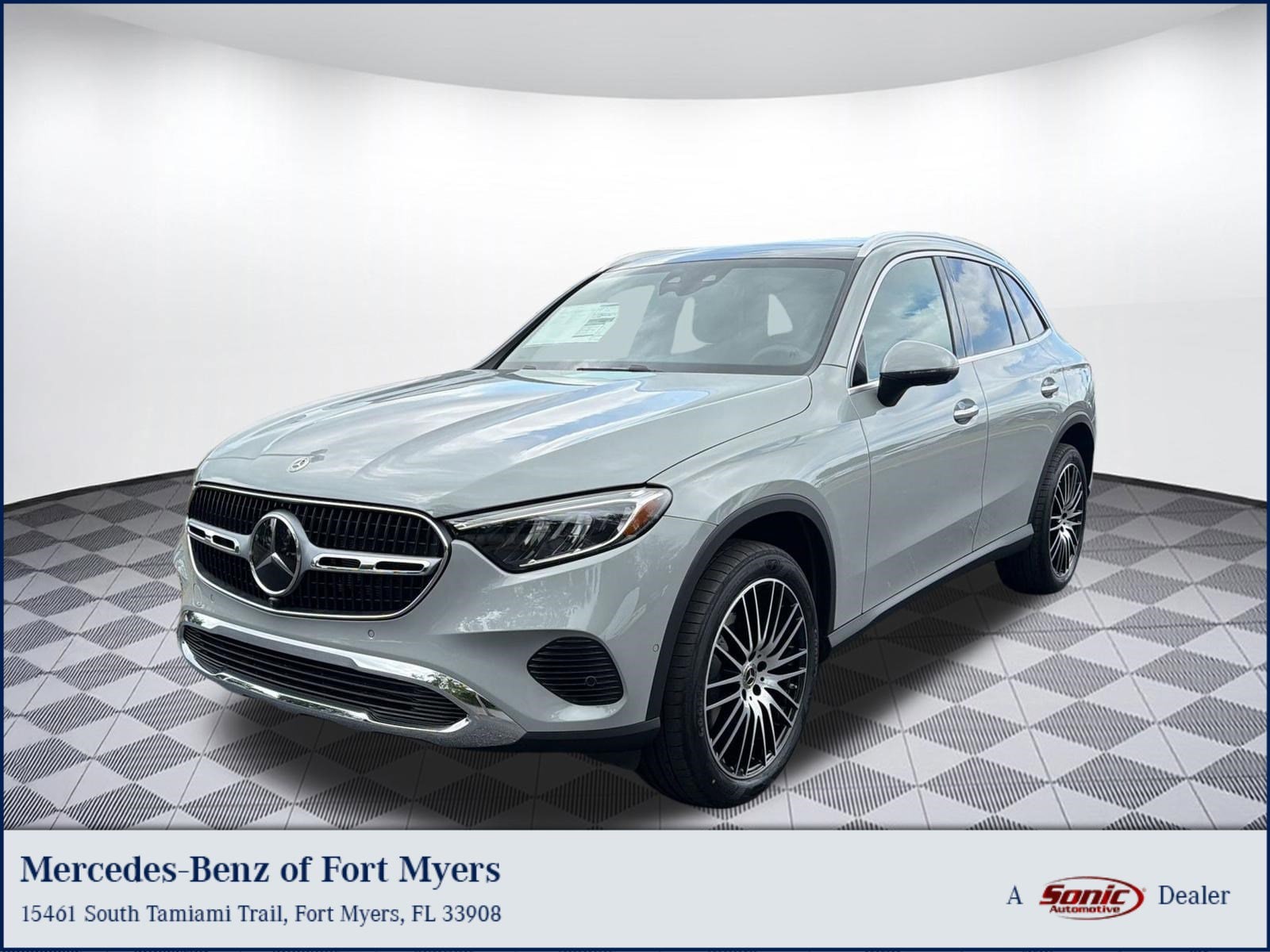 2026 Mercedes-Benz GLC 300