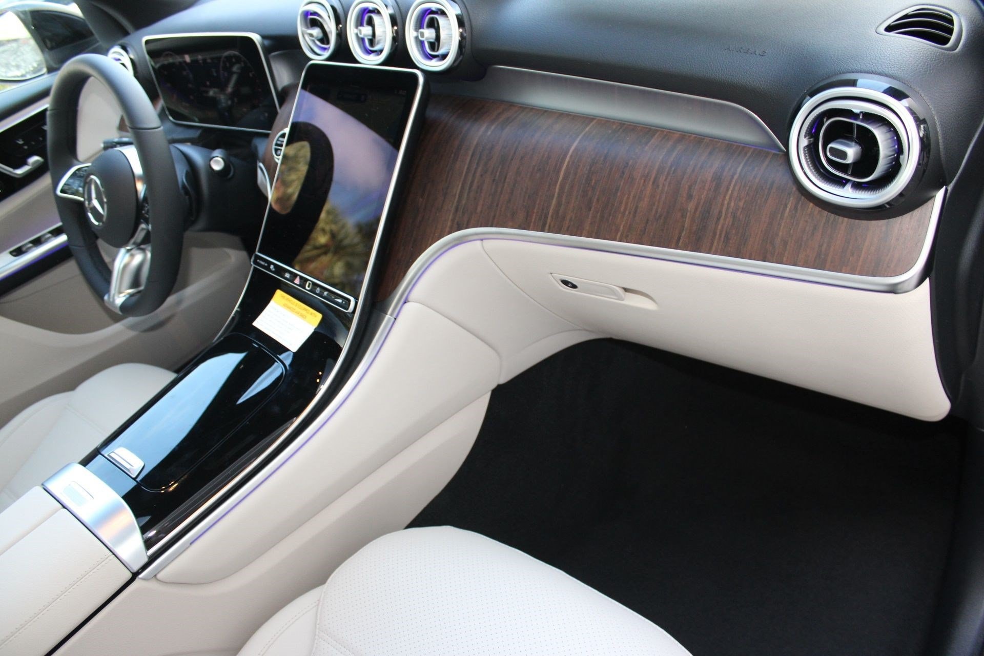 2026 Mercedes-Benz GLC Base - Photo 65
