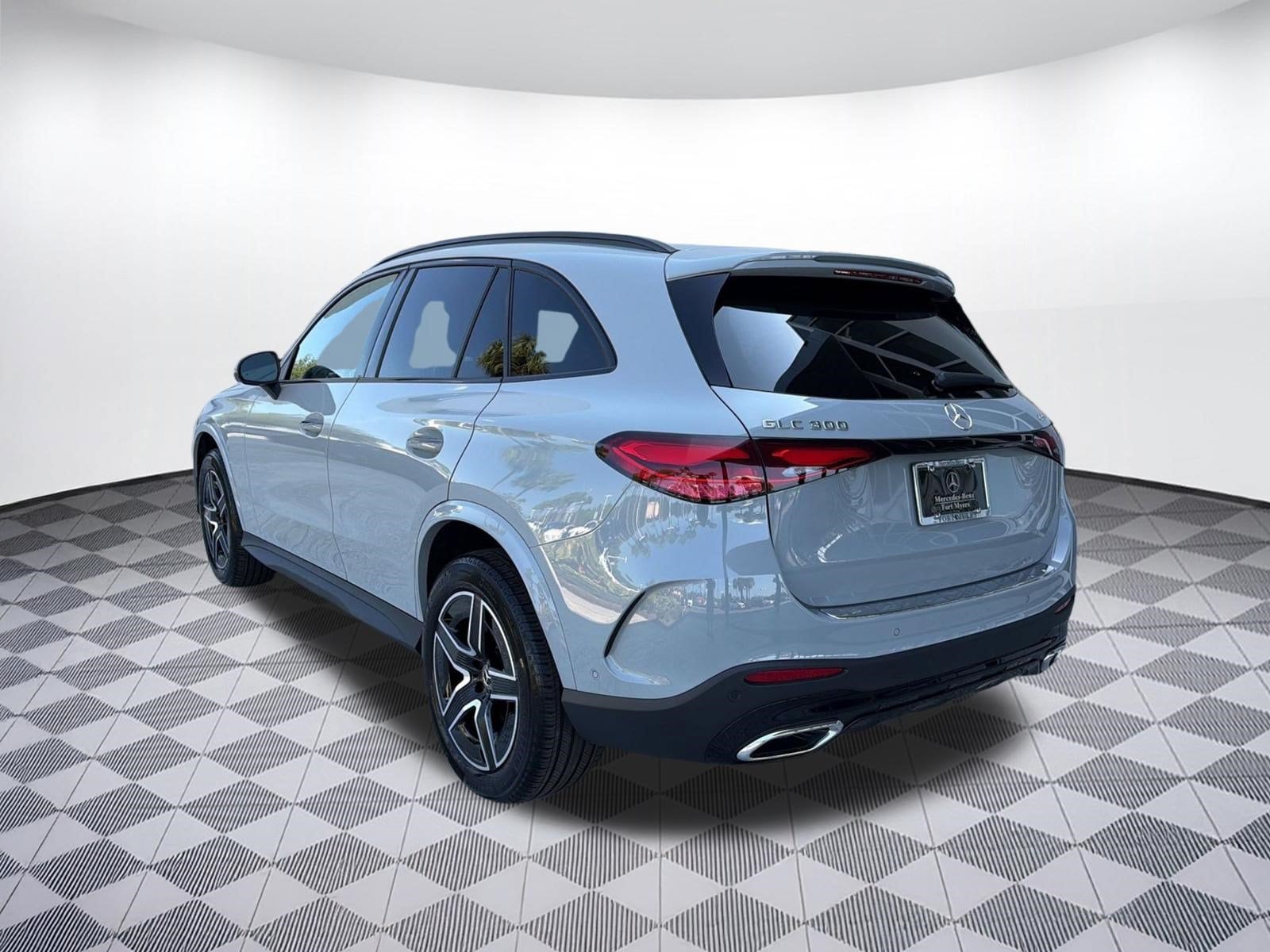 New 2027 Mercedes-Benz GLC for Sale in Fort Myers, FL | Mercedes