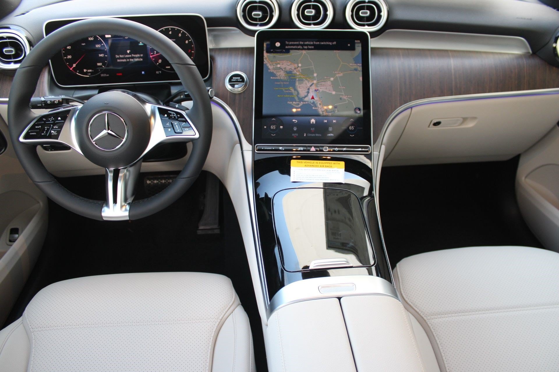 2026 Mercedes-Benz GLC Base - Photo 16
