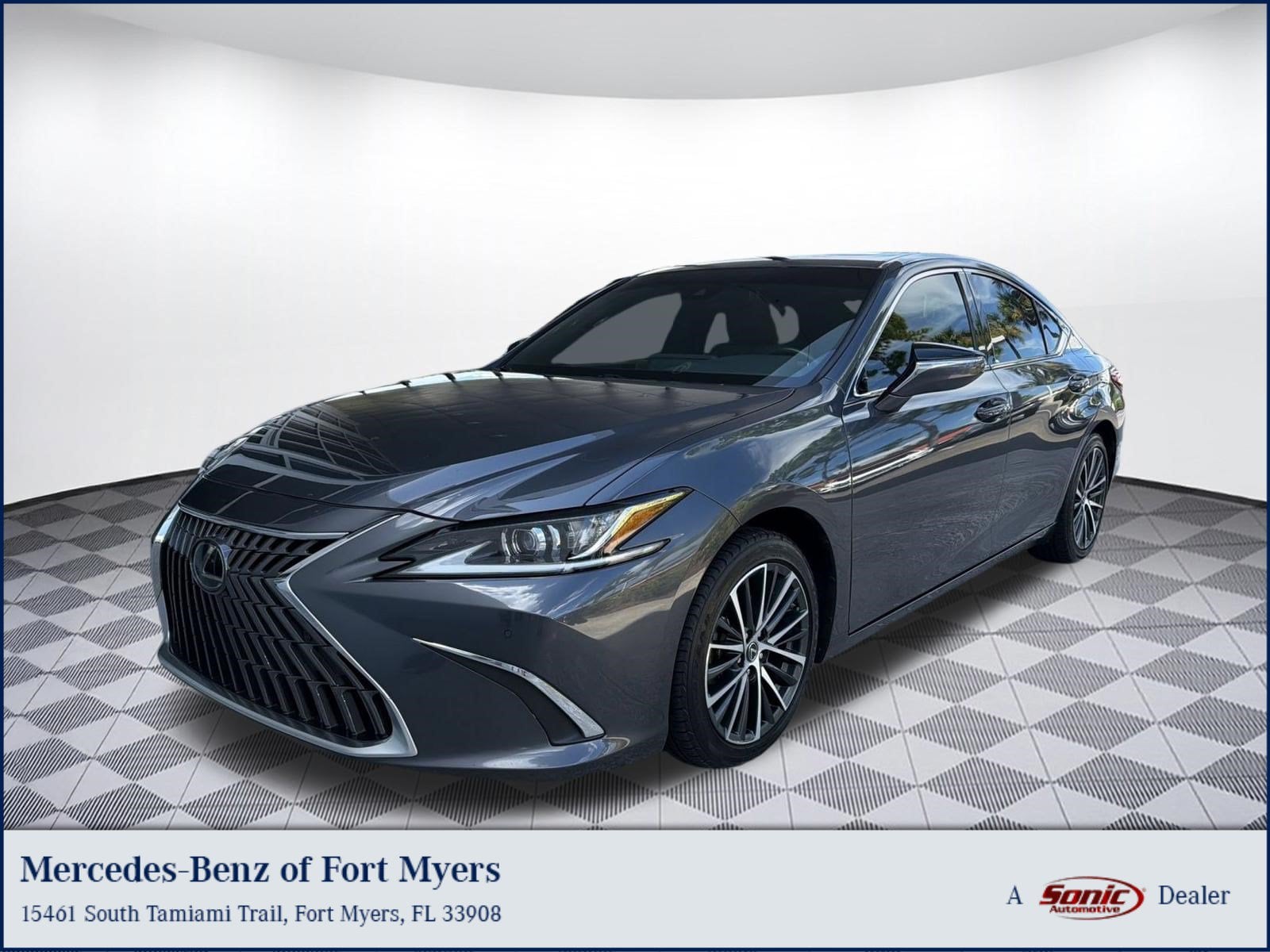 2025 Lexus ES