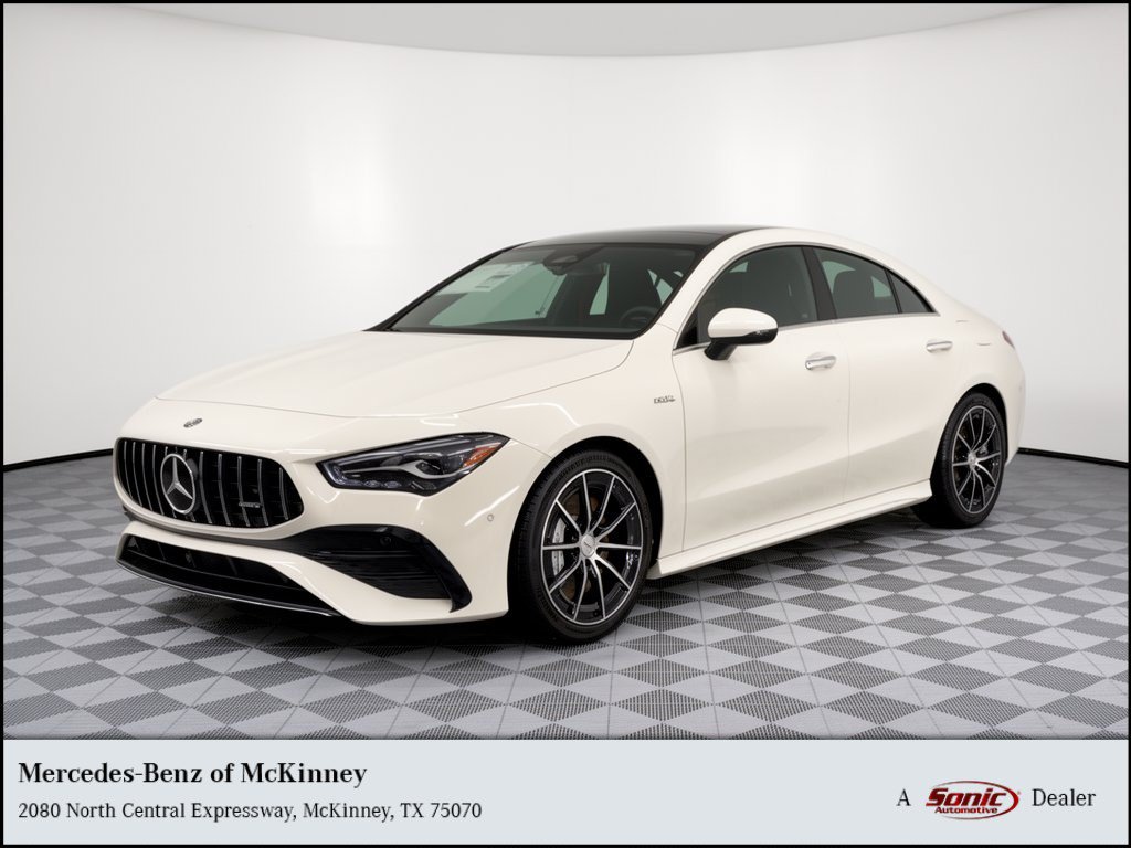  Mercedes-Benz AMG CLA 35