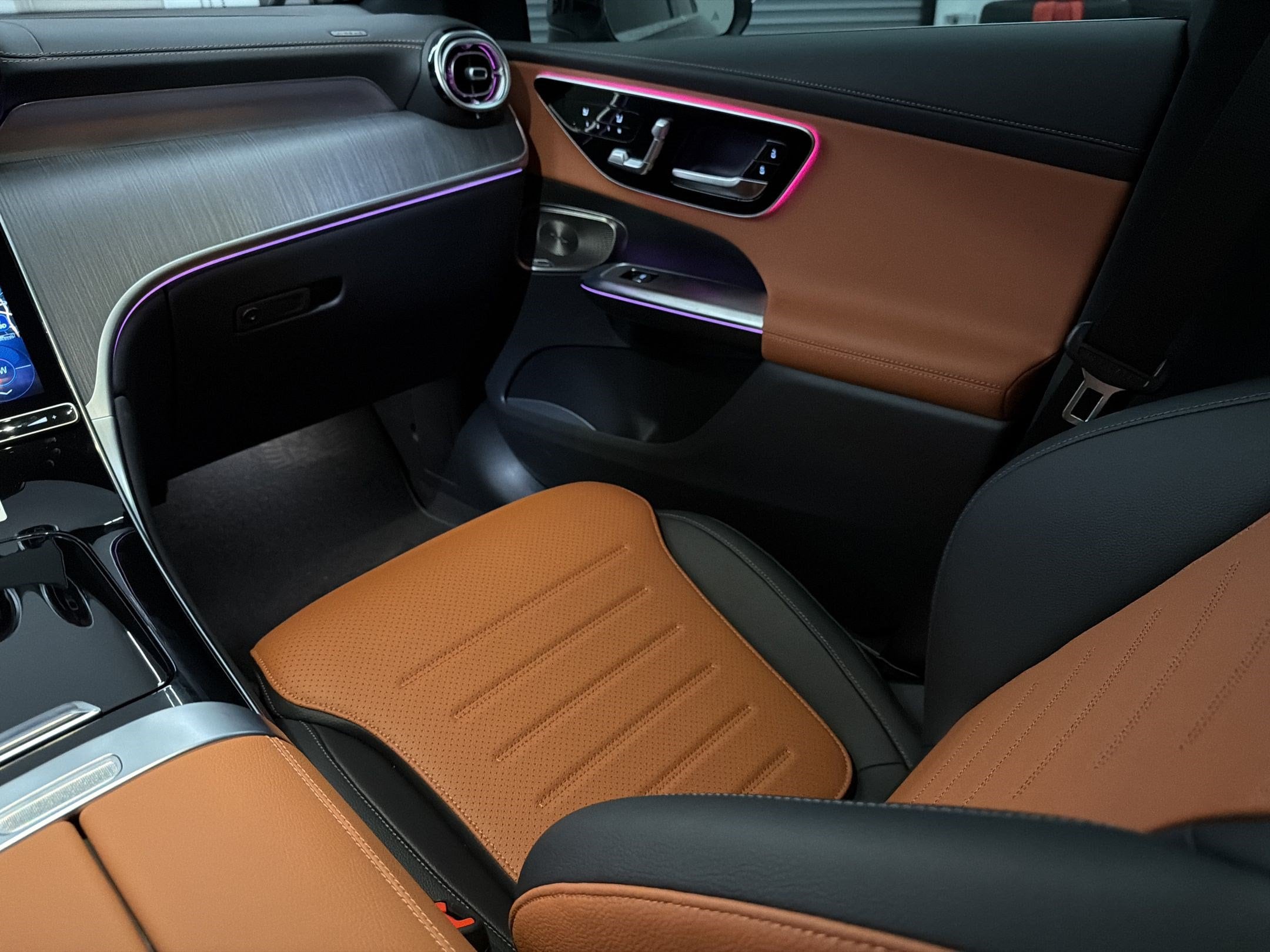 2026 Mercedes-Benz GLC Base - Photo 27