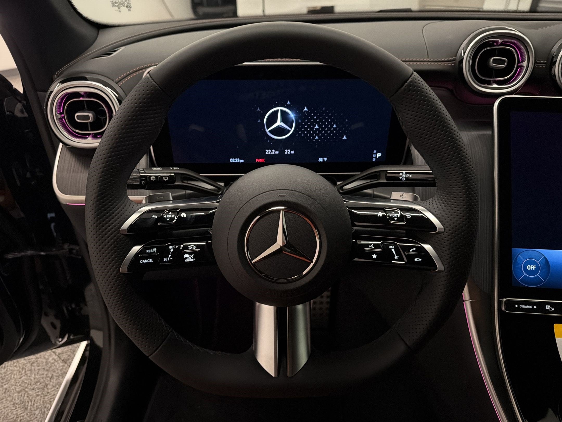 2026 Mercedes-Benz GLC Base - Photo 11