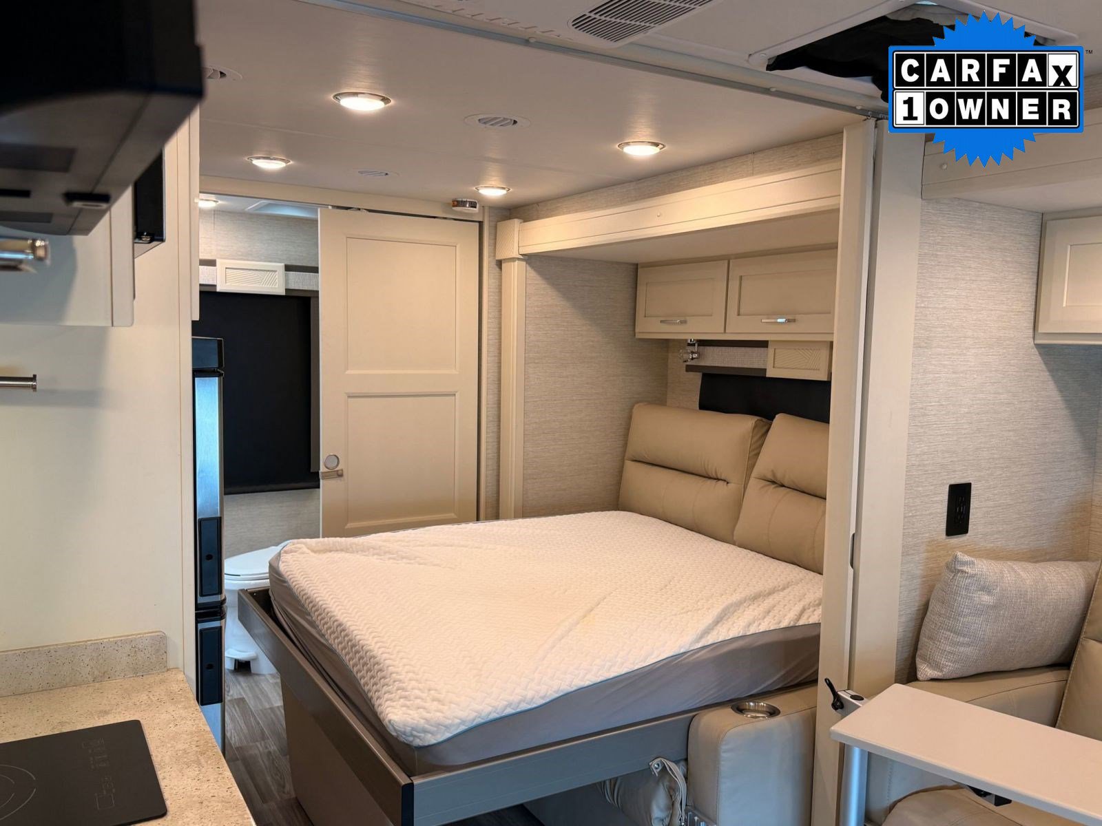 2022 Mercedes-Benz Sprinter Cab Chassis Base - Photo 19