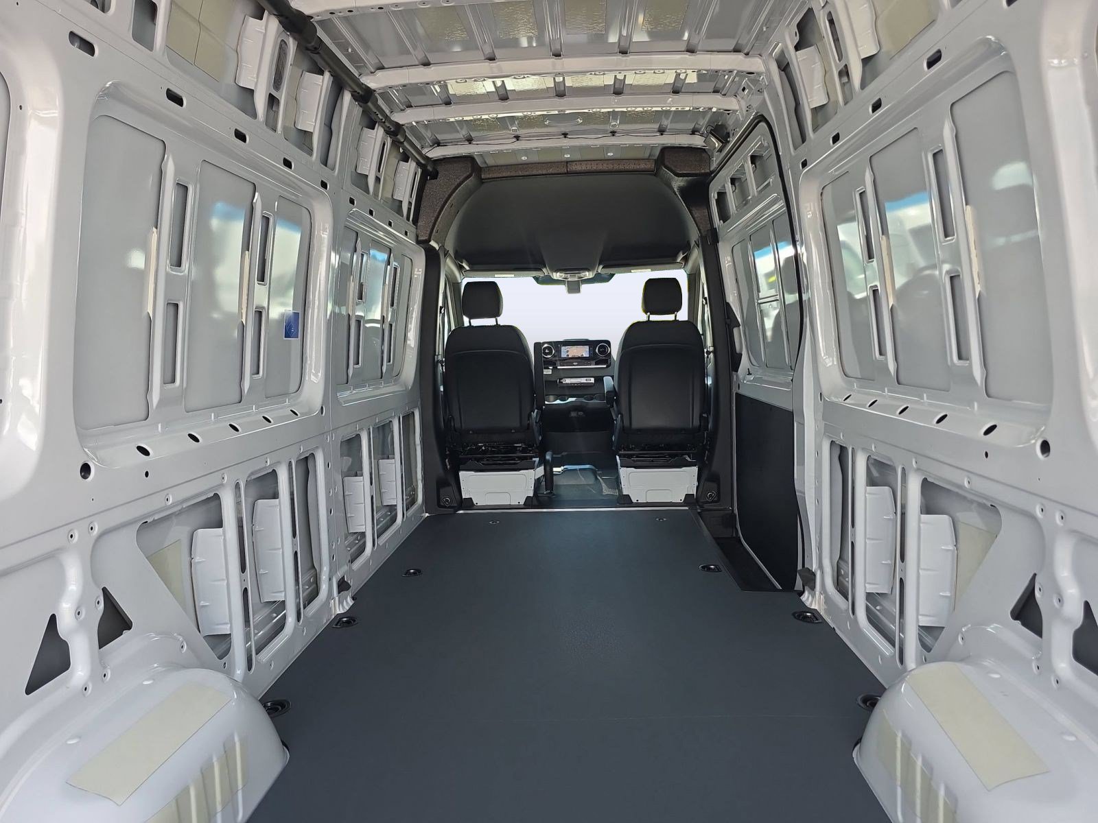 2025 Mercedes-Benz Sprinter Cargo Van Base - Photo 33