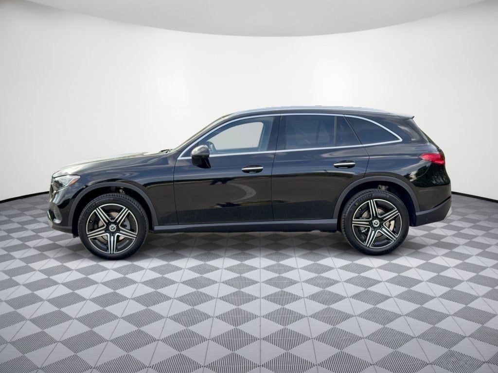 New 2027 Mercedes-Benz GLC 300 4MATIC SUV