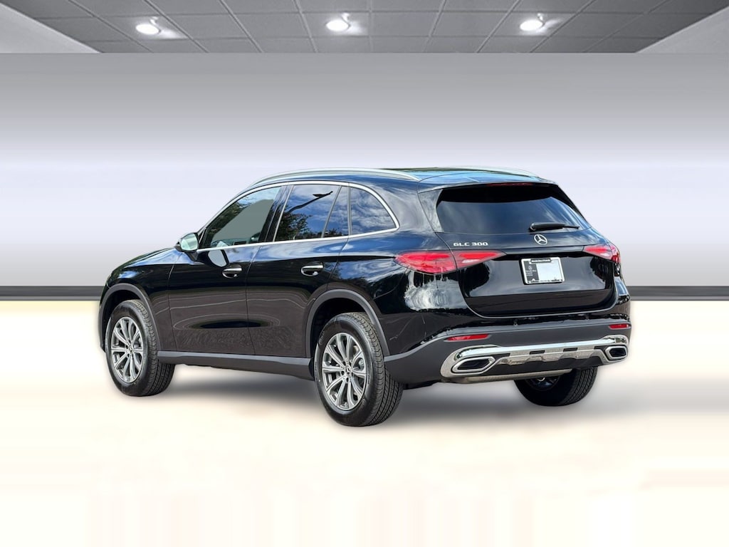 New 2026 Mercedes-Benz GLC 300 SUV