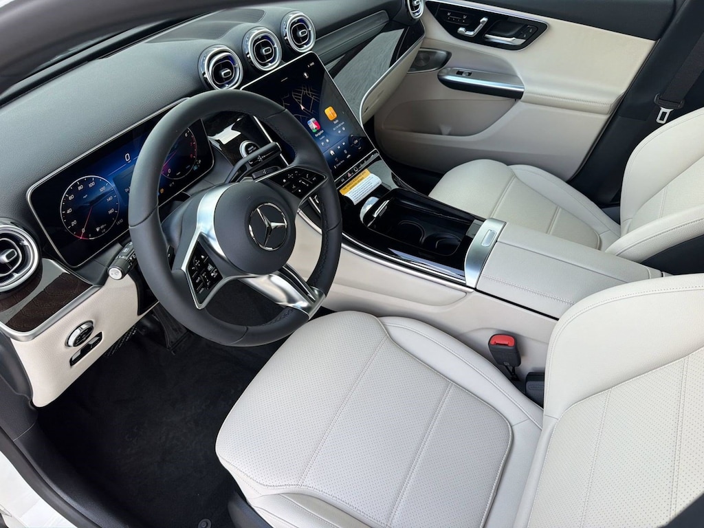 New 2027 Mercedes-Benz GLC 300 4MATIC SUV
