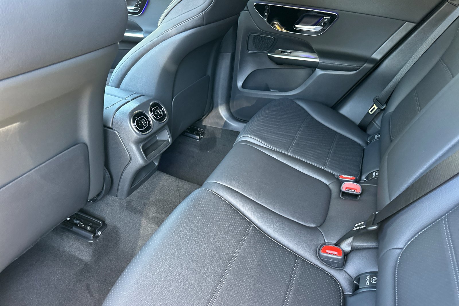 2026 Mercedes-Benz GLC Base - Photo 19
