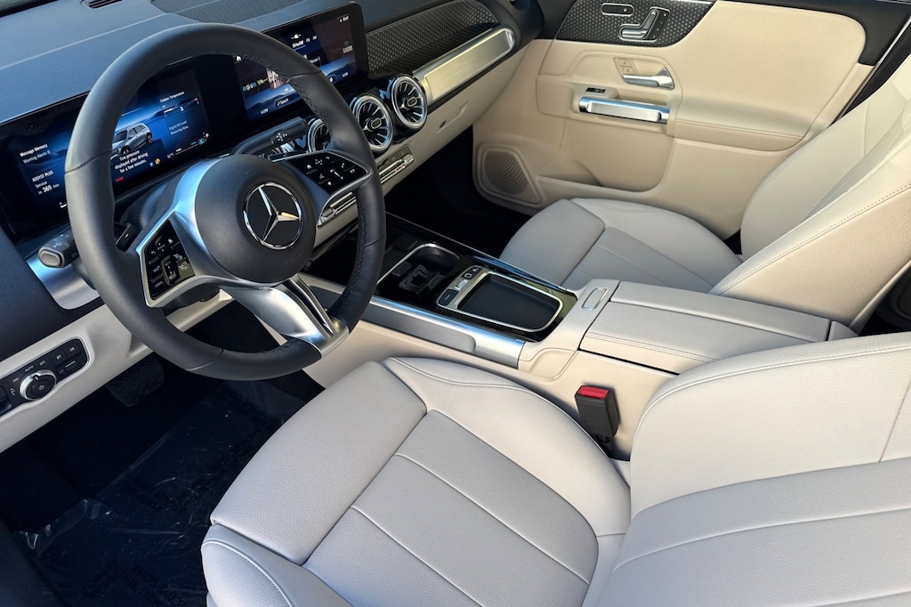 Used 2025 Mercedes-Benz GLB 250 4MATIC SUV SUV