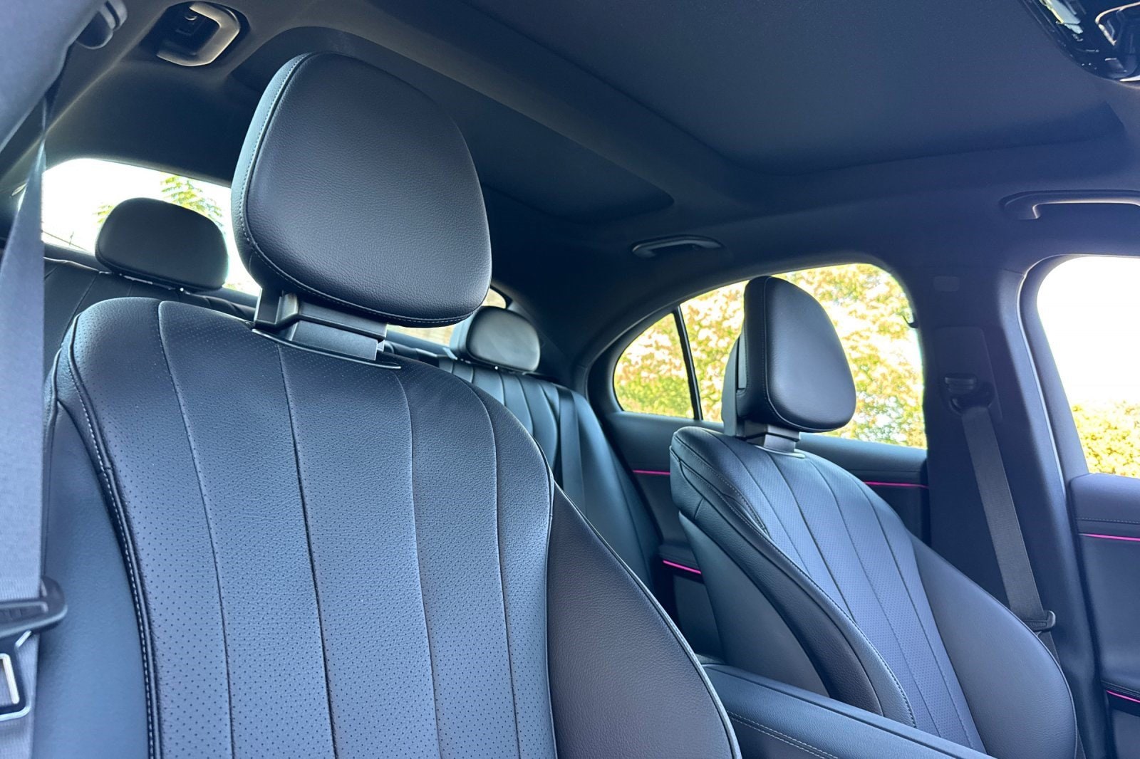 2026 Mercedes-Benz E-Class E350 - Photo 22