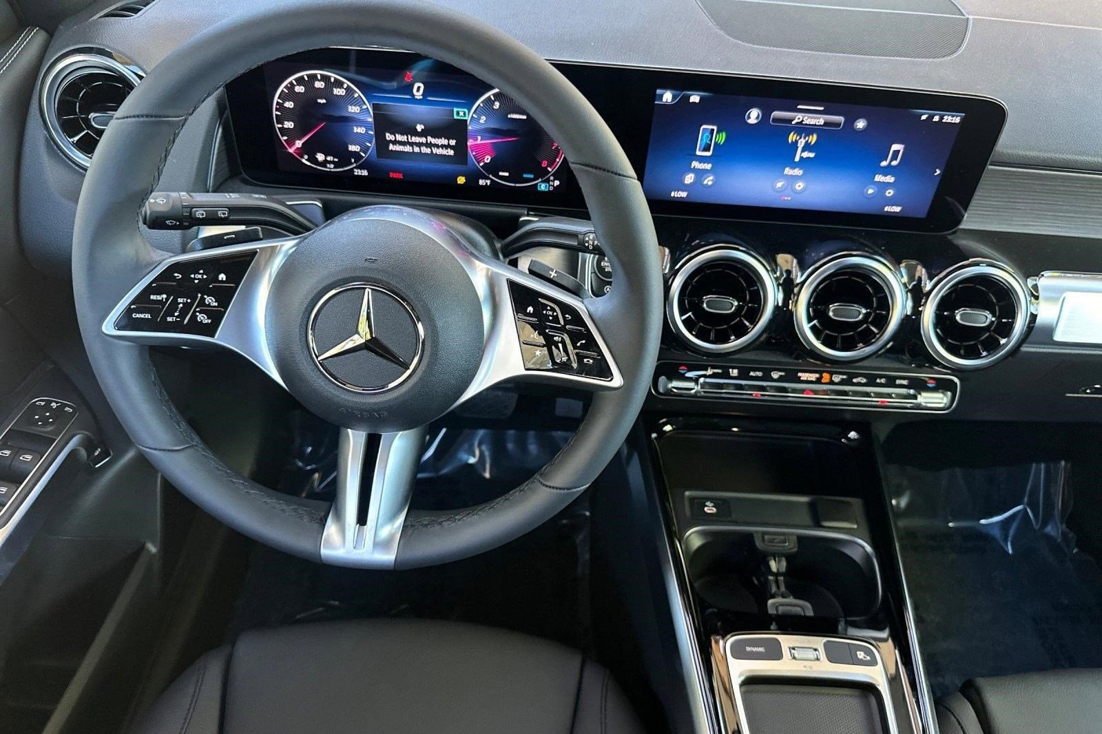 2026 Mercedes-Benz GLB GLB 250 - Photo 24