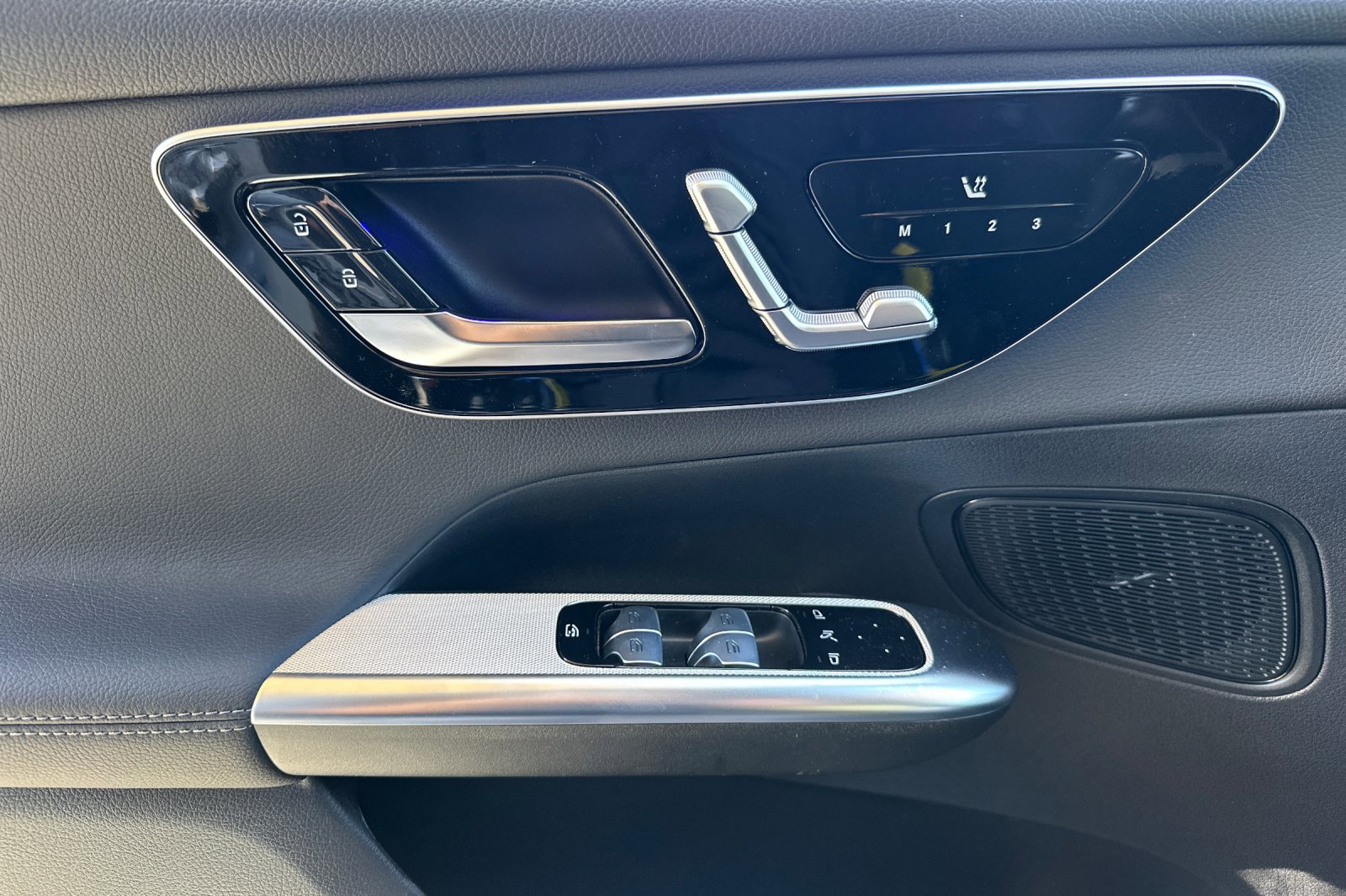 2026 Mercedes-Benz GLC Base - Photo 13