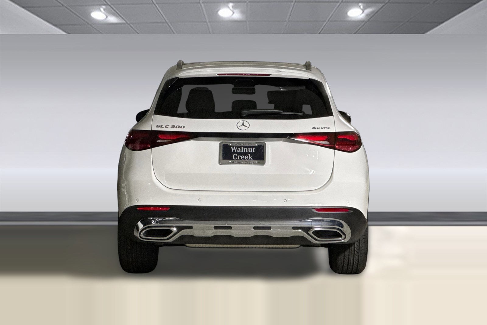 2026 Mercedes-Benz GLC Base - Photo 8