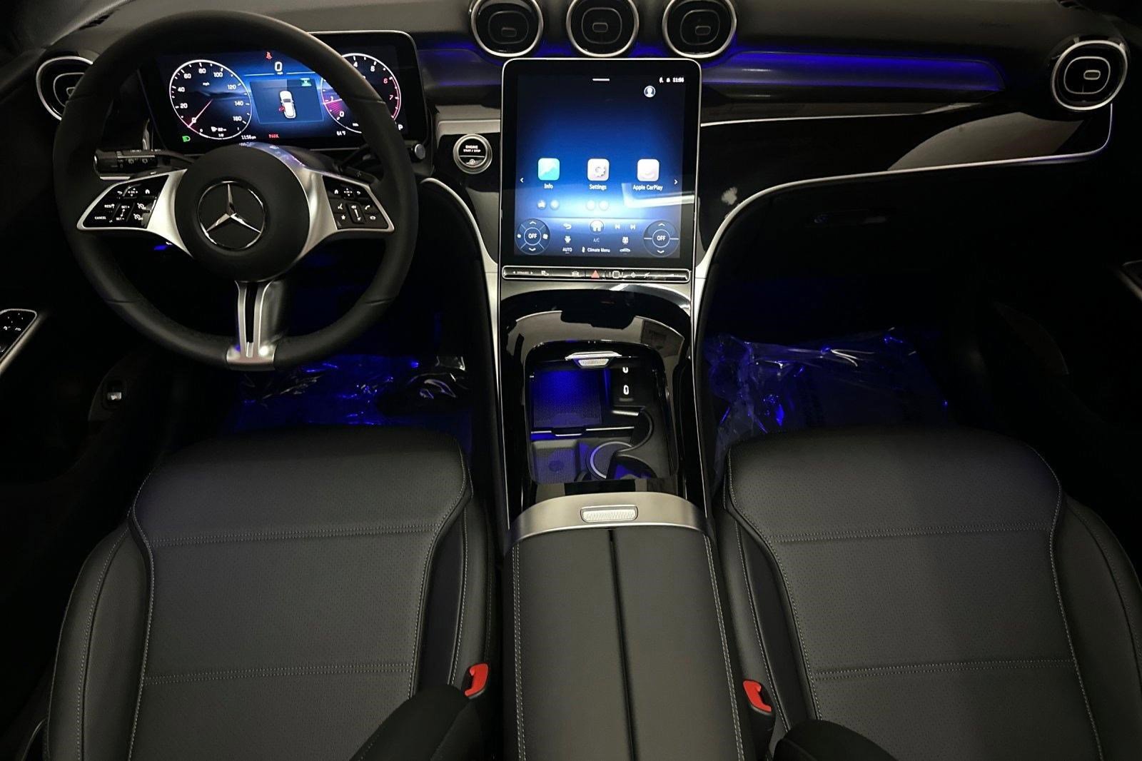 2026 Mercedes-Benz GLC Base - Photo 13