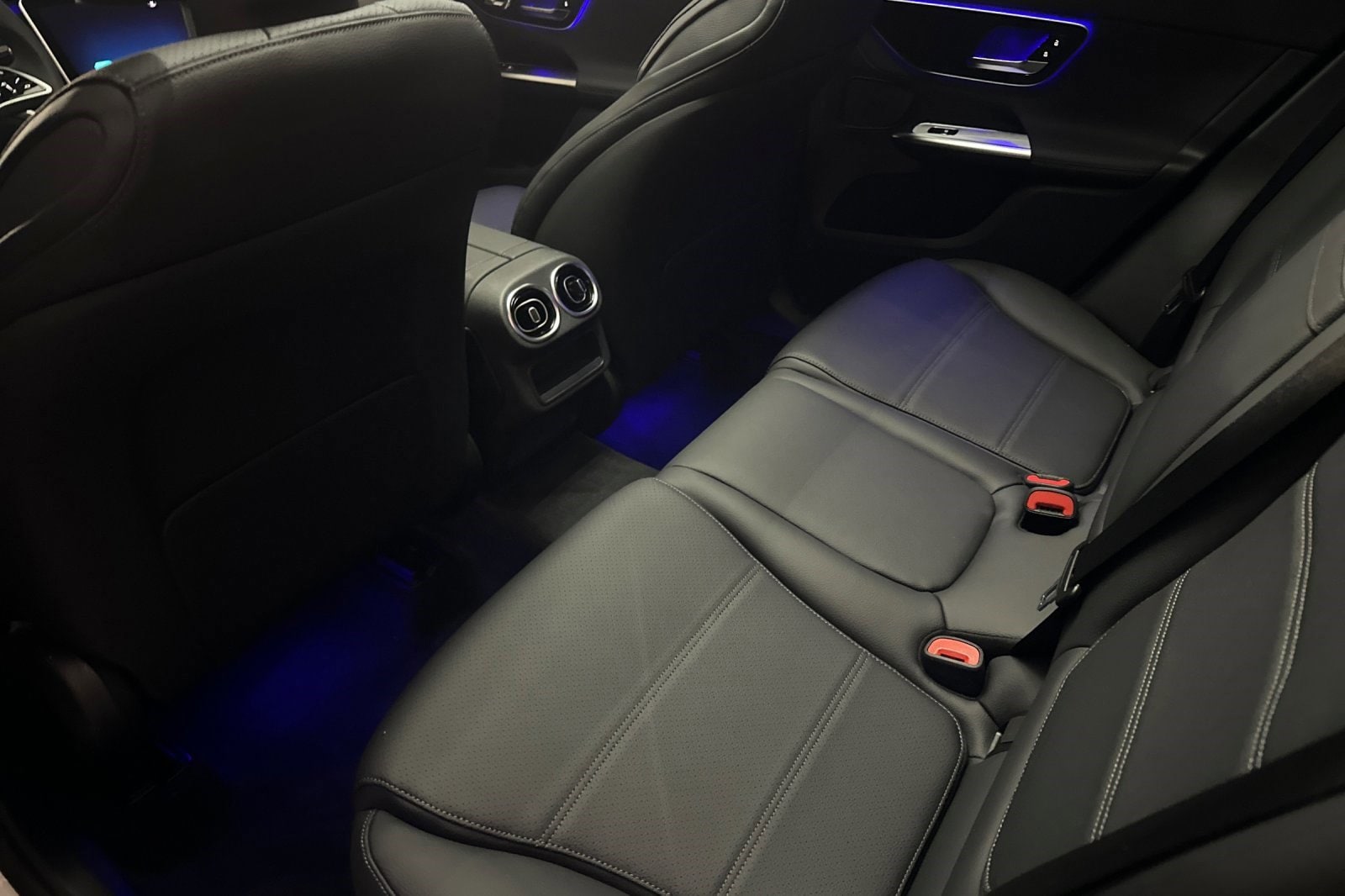 2026 Mercedes-Benz GLC Base - Photo 20